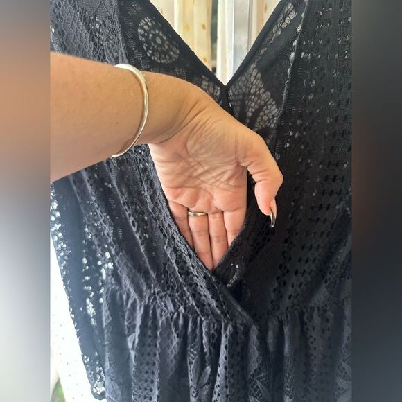 Bethany Mota Lace Surplice Snap Button Open Back Long Sleeve Gothic Romper Small - Picture 6 of 8